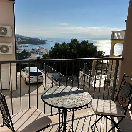 Apartment Ines Baska Voda